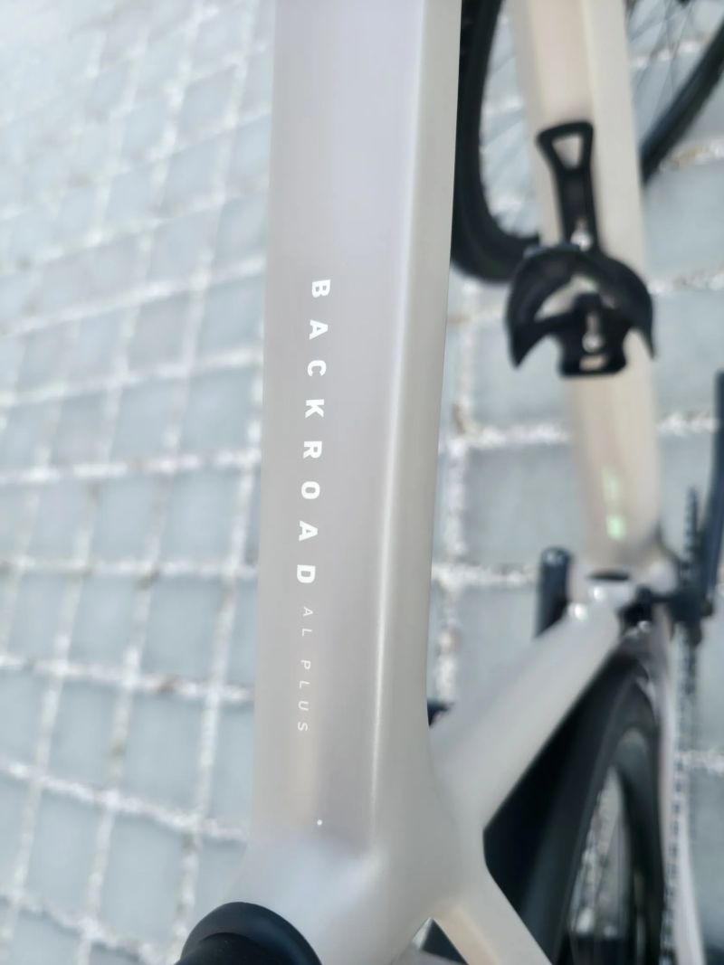 Elektrokolo Rose Backroad AL Plus EQ Cues velikost M / nové