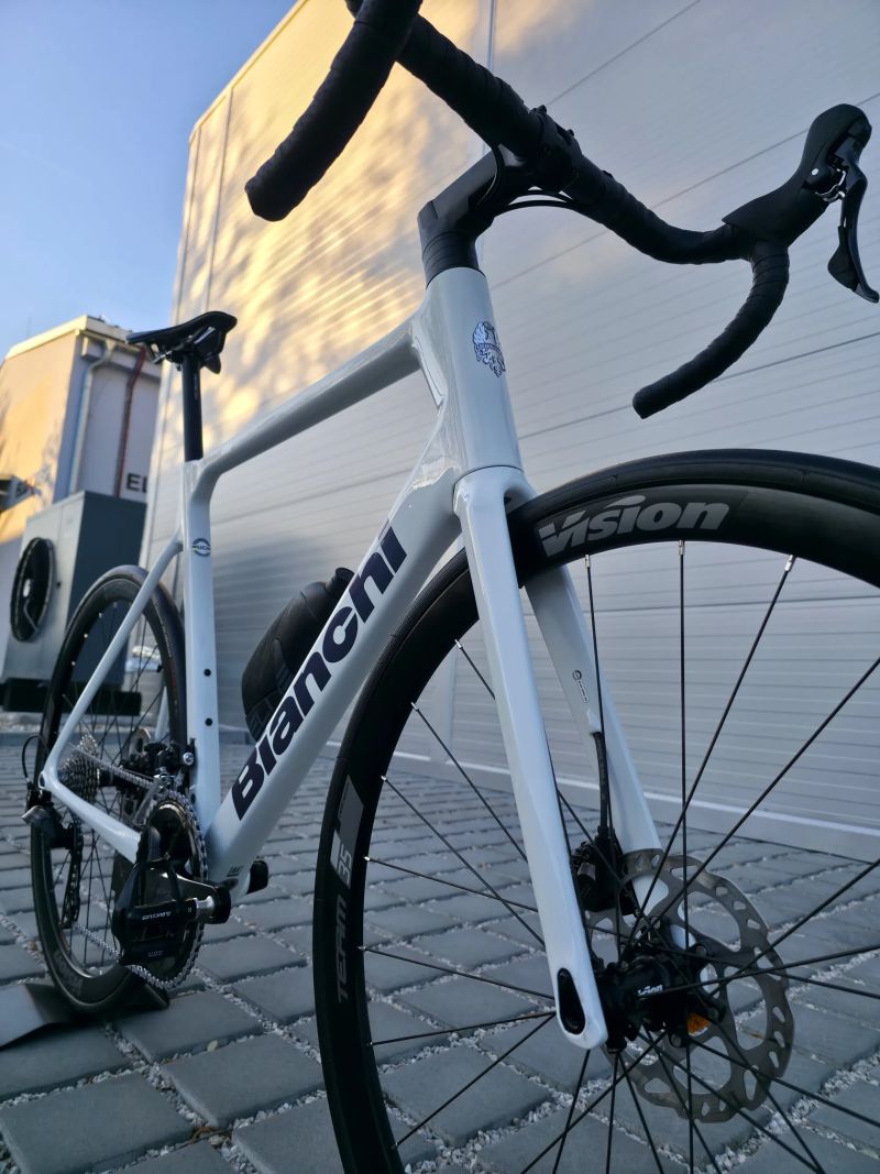 Silniční kolo Bianchi Sprint ICR Carbon 105 2026 velikost XL