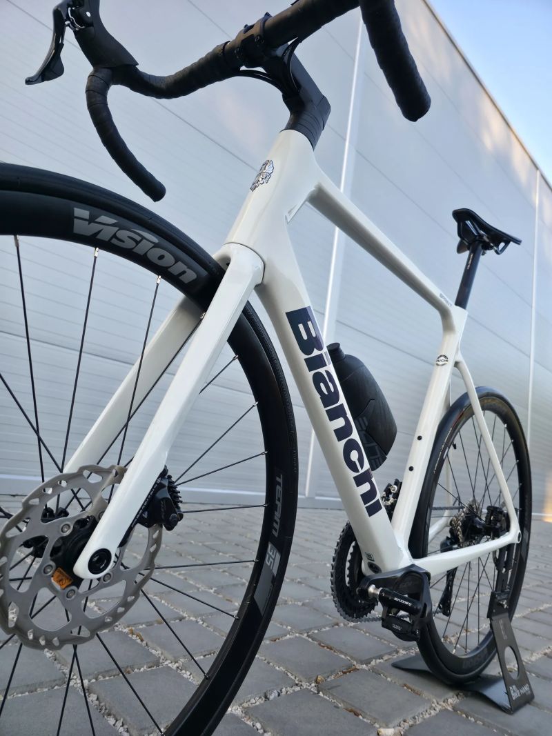Silniční kolo Bianchi Sprint ICR Carbon 105 2026 velikost XL