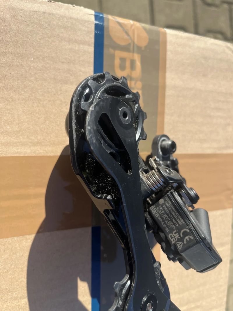 Přehazovačka SHIMANO Dura-Ace Di2 RD-R9250 12s, jako nova
