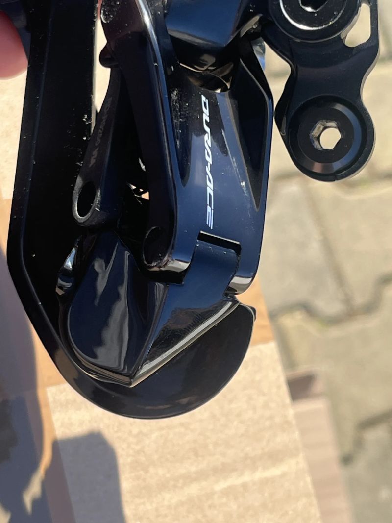 Přehazovačka SHIMANO Dura-Ace Di2 RD-R9250 12s, jako nova