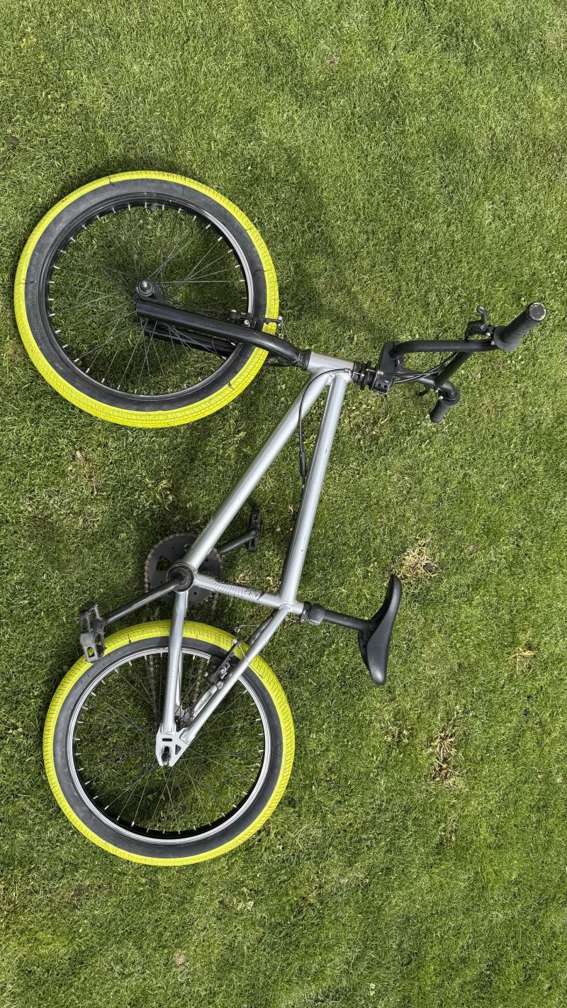 BMX kolo 9-14 let- otočná řídítka 360