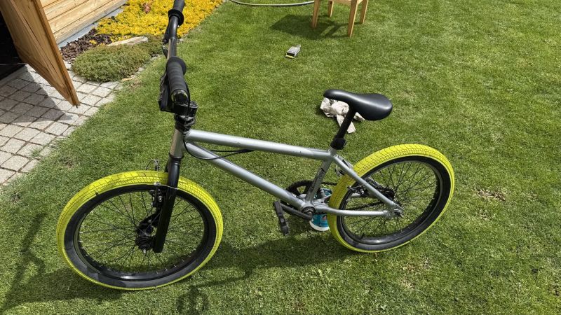 BMX kolo 9-14 let- otočná řídítka 360