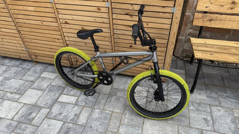 BMX kolo 9-14 let- otočná řídítka 360