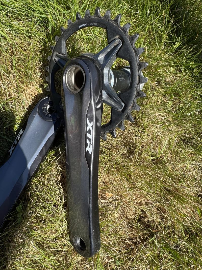 Kliky XTR 9100 s převodníkem 32z a středovým složením 
