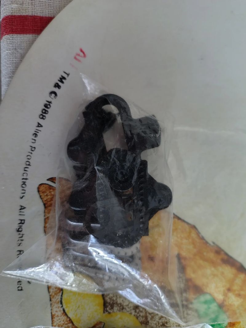 Prodám nové kufry Shimano