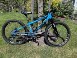 Špičkové lehké kolo Force Forkys 24" – SLX/Deore