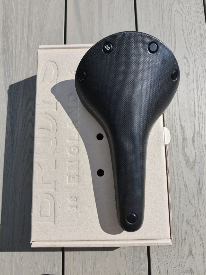 Brooks C17