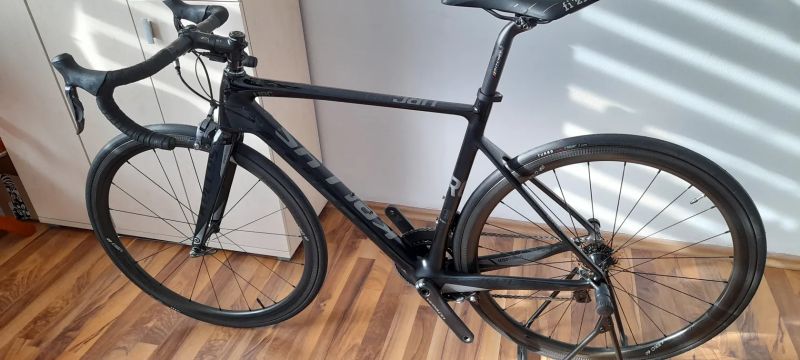 Kellys URC 90 karbon Di2