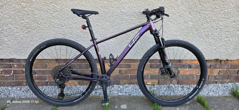 Dámské/dívčí kolo 4EVER Yoga Purple 29 Lady - vel. M