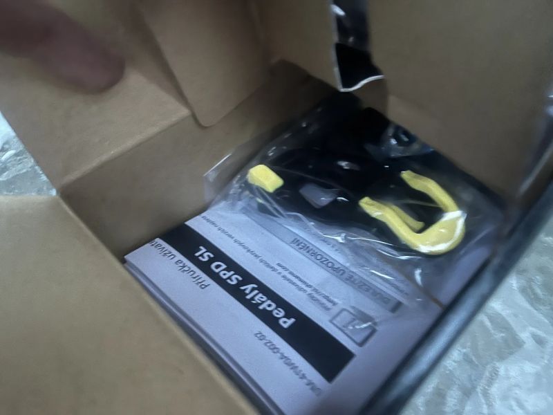 Silniční pedály Shimano Ultegra, PD-R8000 - Carbon, nové