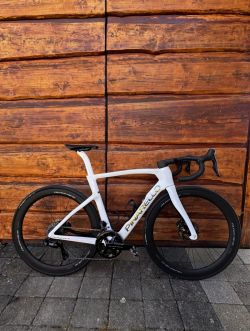 Pinarello dogma F vel. 54 (175-189cm)