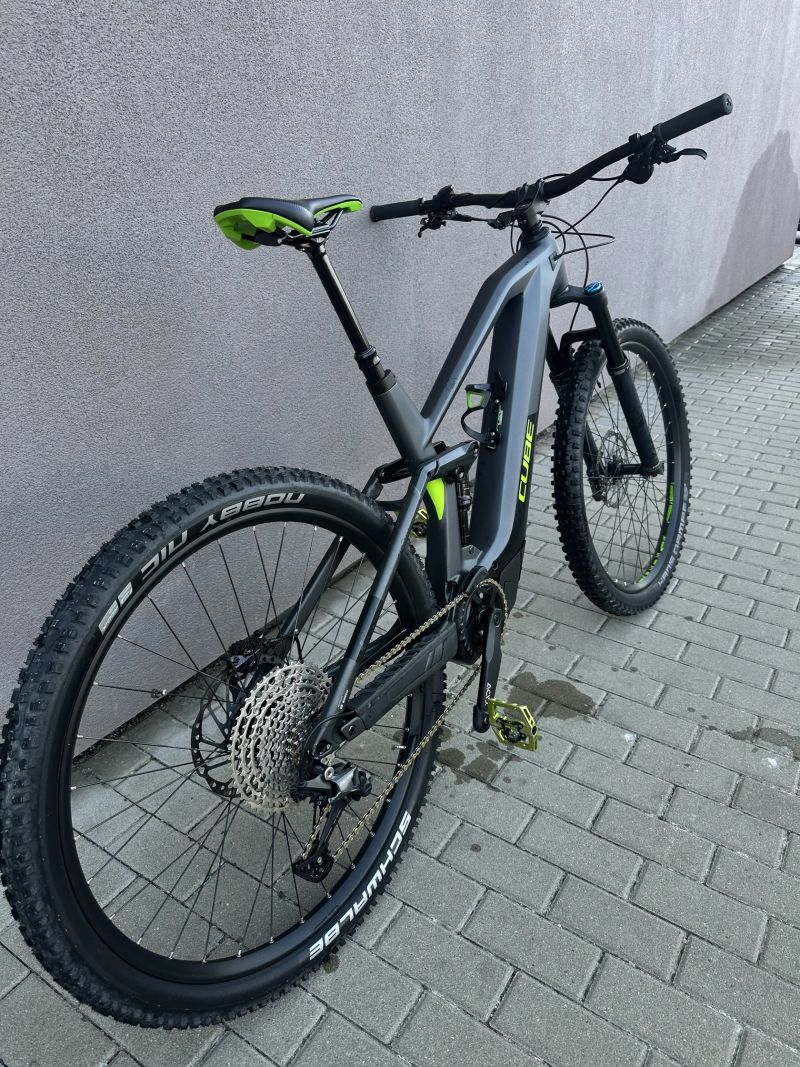 Cube Stereo hybrid 140 HPC SL
