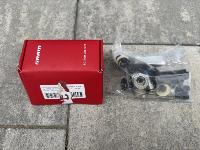 Spark RC 900 Pro 2021/SRAM AXS/ROVAL CONTROL...