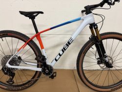 Cube Phenix C68X SLT vel. M