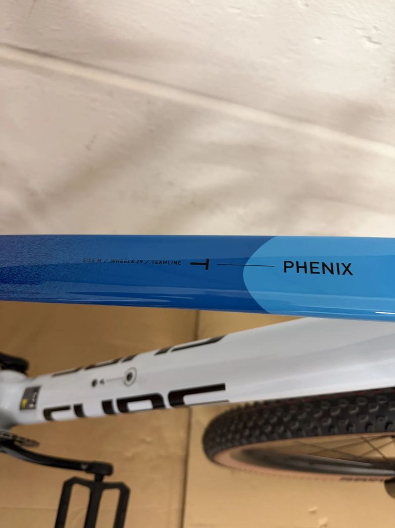 Cube Phenix C68X SLT vel. M