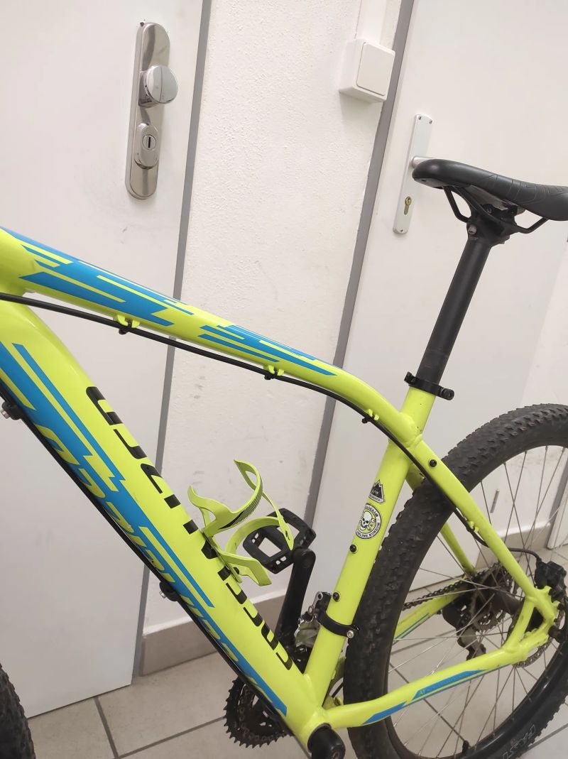 Specialized Pitch Sport 27.5 (L) horské kolo