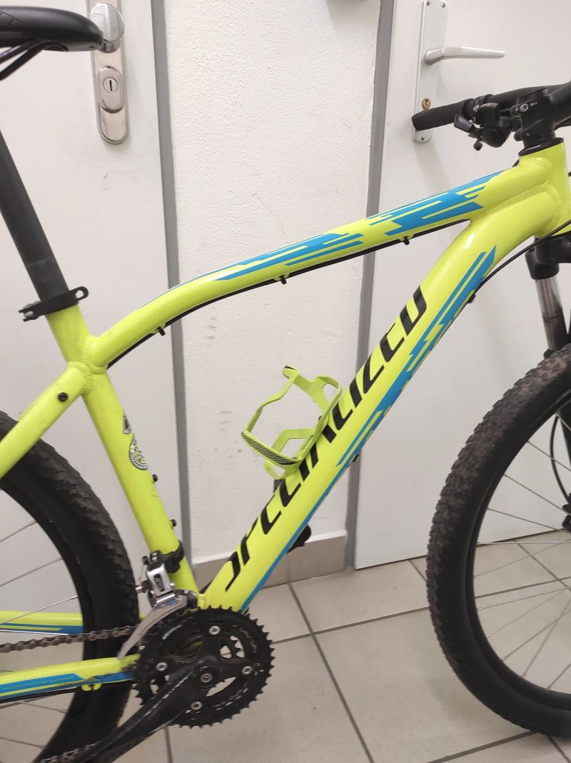Specialized Pitch Sport 27.5 (L) horské kolo
