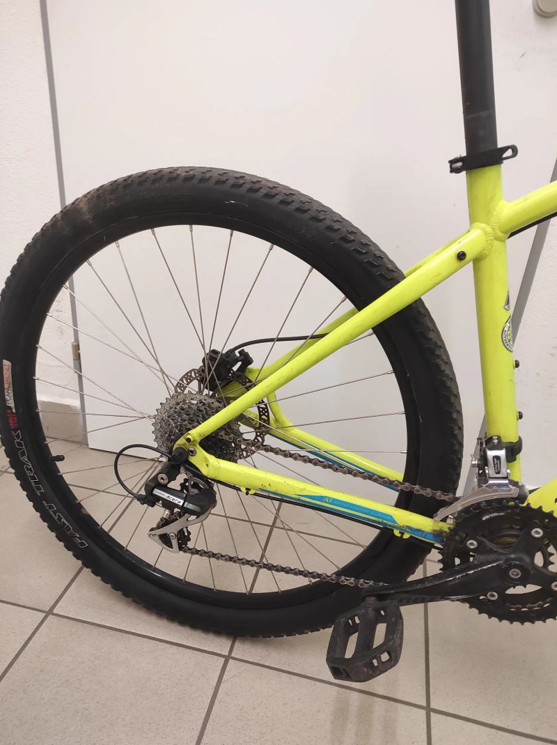 Specialized Pitch Sport 27.5 (L) horské kolo