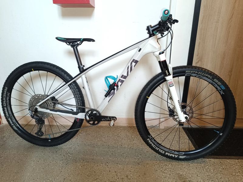 Juniorské závodní kolo 27,5 " vel. 15 "
