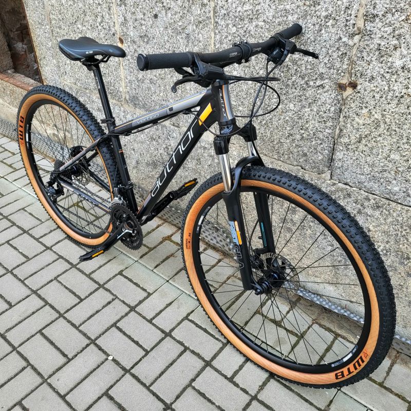 AUTHOR 29" DEORE 3x9/RST GILA LO/WTB - vel.S - 16"