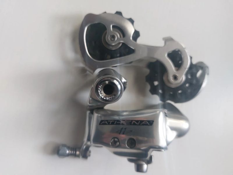 Přehazovačky a přesmykač Campagnolo 