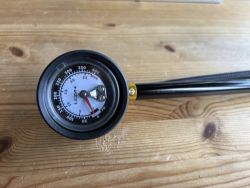 Pumpa Lezyne SHOCK DRIVE