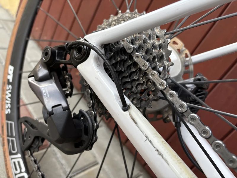 Superior X-ROAD Team Issue Di2