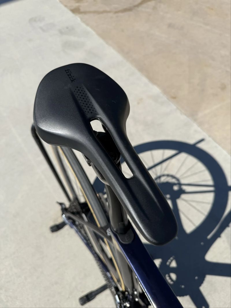 Basso Venta, Ultegra 11sp, Black Inc Forty five
