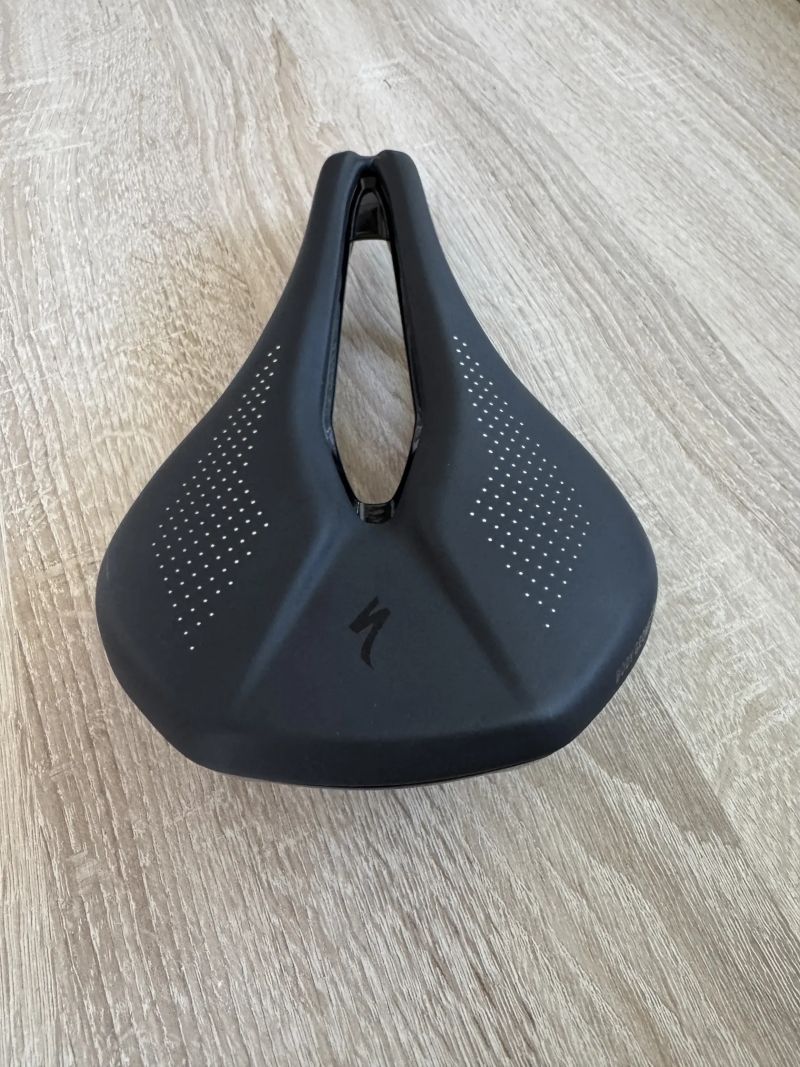 Sedlo Specialized POWER Comp black - 143mm