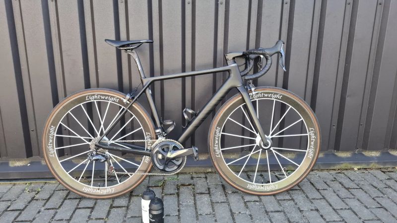 Canyon Ultimate CF SLX 8.0 Ultegra Di2 vel.S
