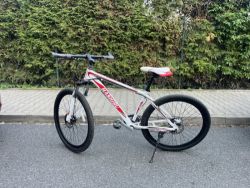 Horské kolo HASHIRU MTB – Shimano, kotoučové brzdy, odpružená vidlice