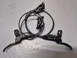 SRAM DB8 4 píst