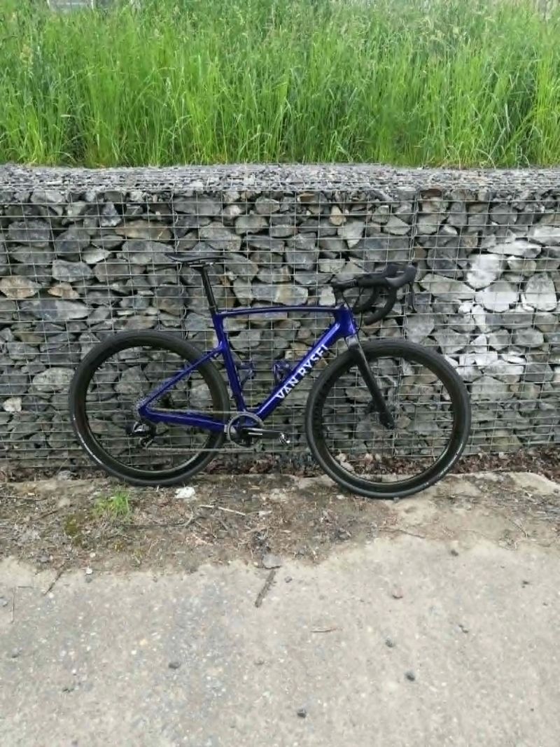 RCX II FORCE AXS 12 rychlostí - 8,1kg