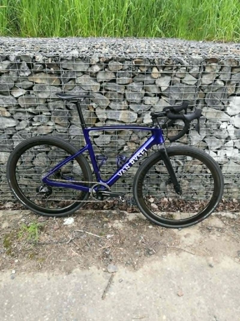 RCX II FORCE AXS 12 rychlostí - 8,1kg