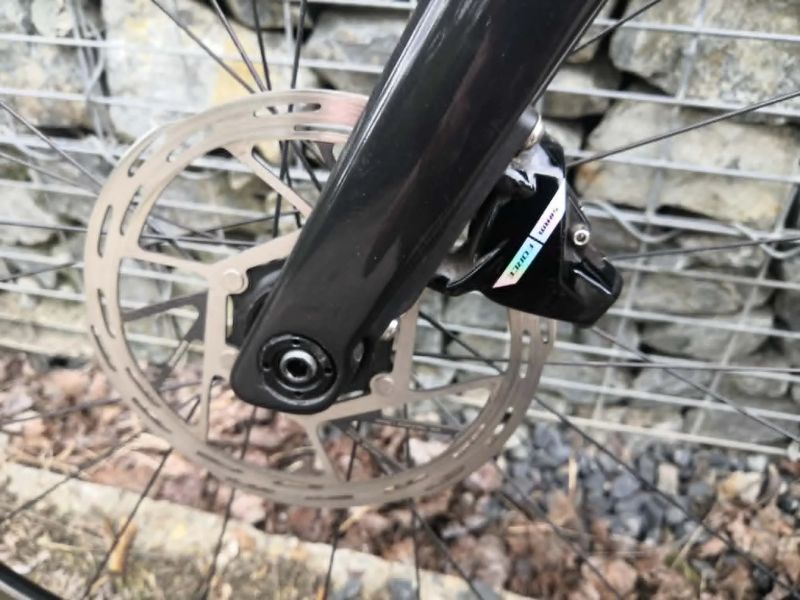 RCX II FORCE AXS 12 rychlostí - 8,1kg