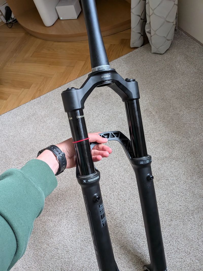 NOVÁ RockShox Pike Select RC 2026 (140mm / 29" / 44 Rake)