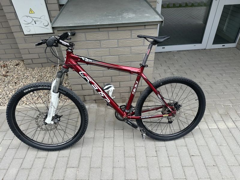  Felt Q900