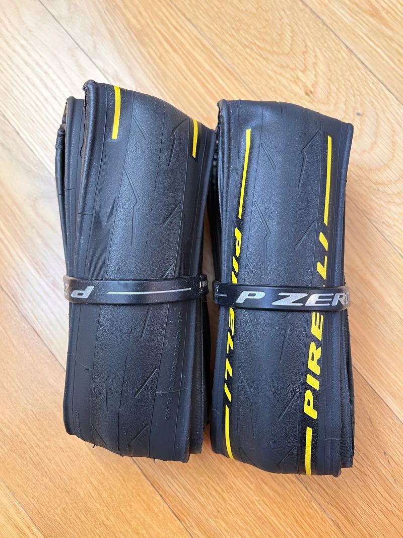 Pirelli P Zero Race Colour Edition 28-622 (2ks)