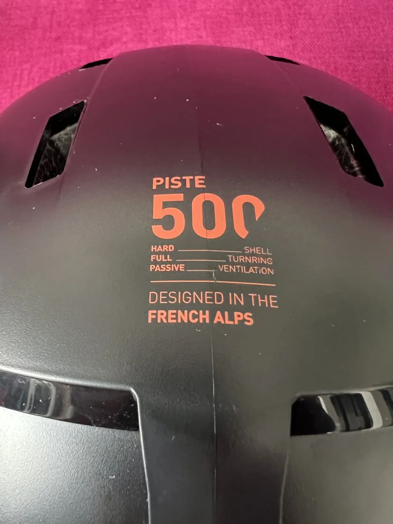 Dětská lyžařská helma Wedze Piste 500 ( PC: 849kč ) S