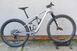 Predám horský karbon. bicykel Specialized Epic 8 Pro M