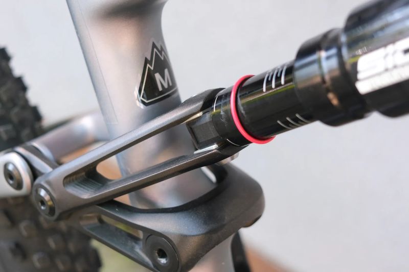 Predám horský karbon. bicykel Specialized Epic 8 Pro M