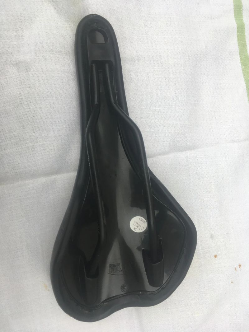 Sedlo Selle Italia SLS