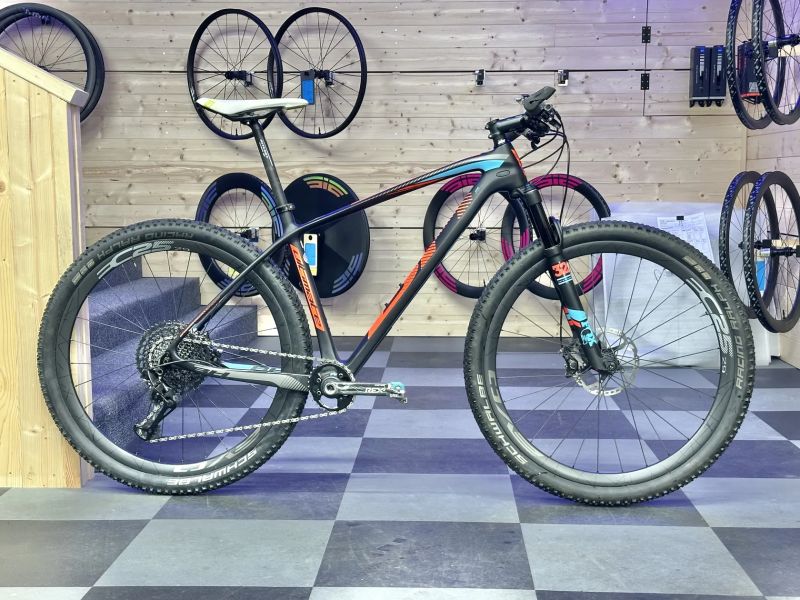 BH Ultimate 29 carbon | vel. M/L | FOX Performance | Rotor REX2 | 10,55 kg