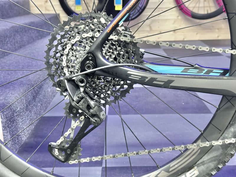 BH Ultimate 29 carbon | vel. M/L | FOX Performance | Rotor REX2 | 10,55 kg