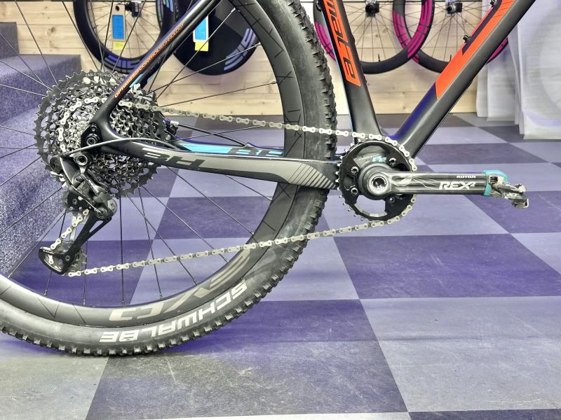 BH Ultimate 29 carbon | vel. M/L | FOX Performance | Rotor REX2 | 10,55 kg