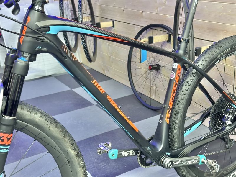 BH Ultimate 29 carbon | vel. M/L | FOX Performance | Rotor REX2 | 10,55 kg