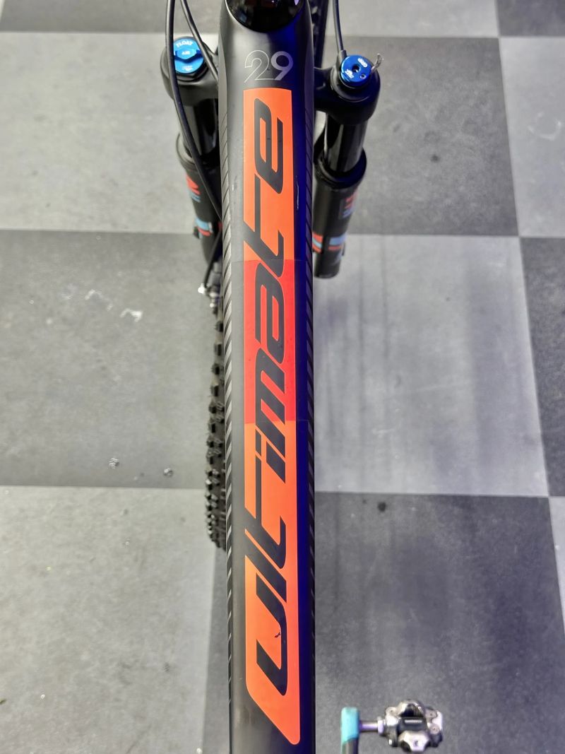 BH Ultimate 29 carbon | vel. M/L | FOX Performance | Rotor REX2 | 10,55 kg