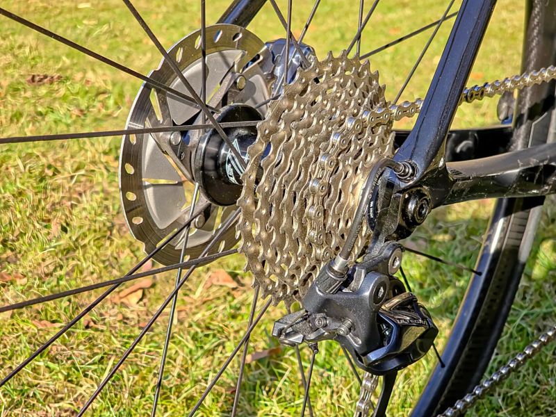 Giant Defy Advanced Pro 1 (2019) rám M – Ultegra, karbonová kola Giant SLR 1