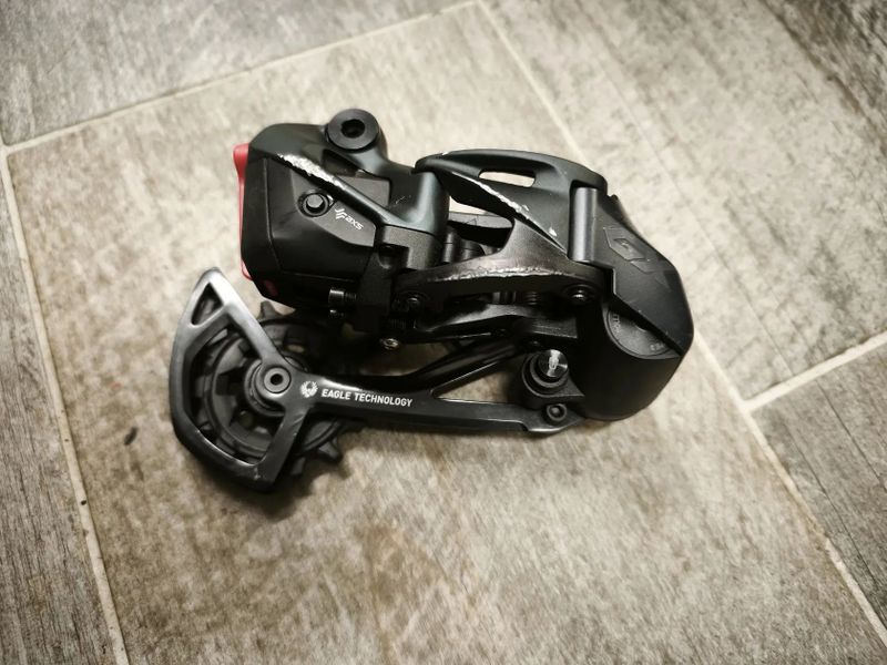 SRAM GX EAGLE AXS 12s